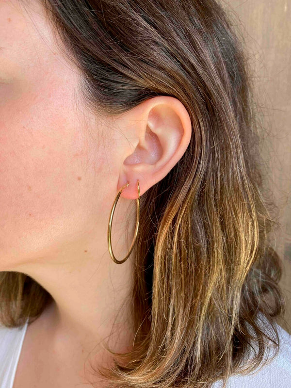 Aros de Oro 18k Tubo Redondo 2mm Diametro 40mm